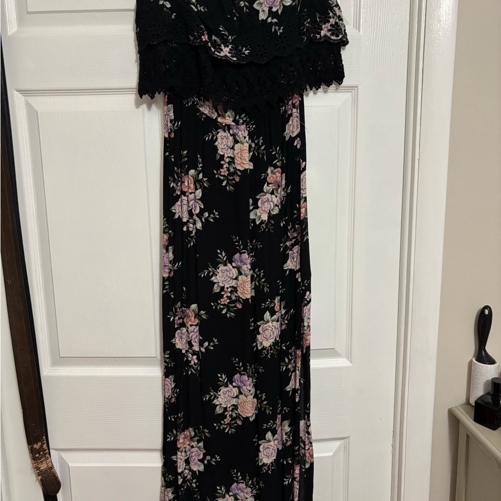 American Eagle Outfitters Black Floral Strapless Dress